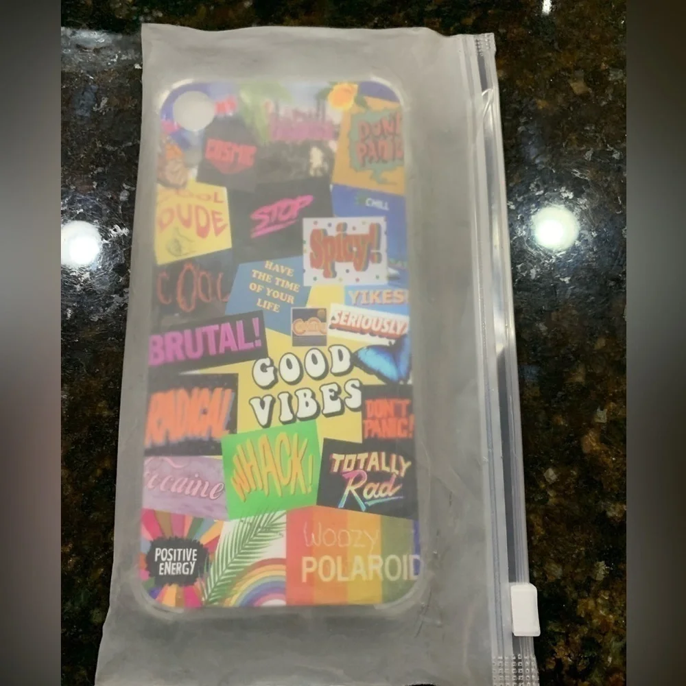 APPLE iPhone XR phone case retro 70s good vibes hippie NEW